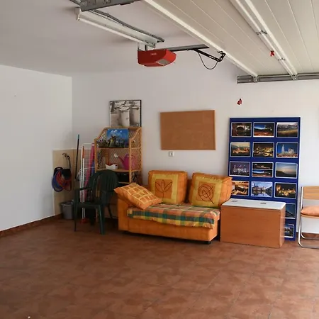 Holiday home Chess Monterrubio de Armuna